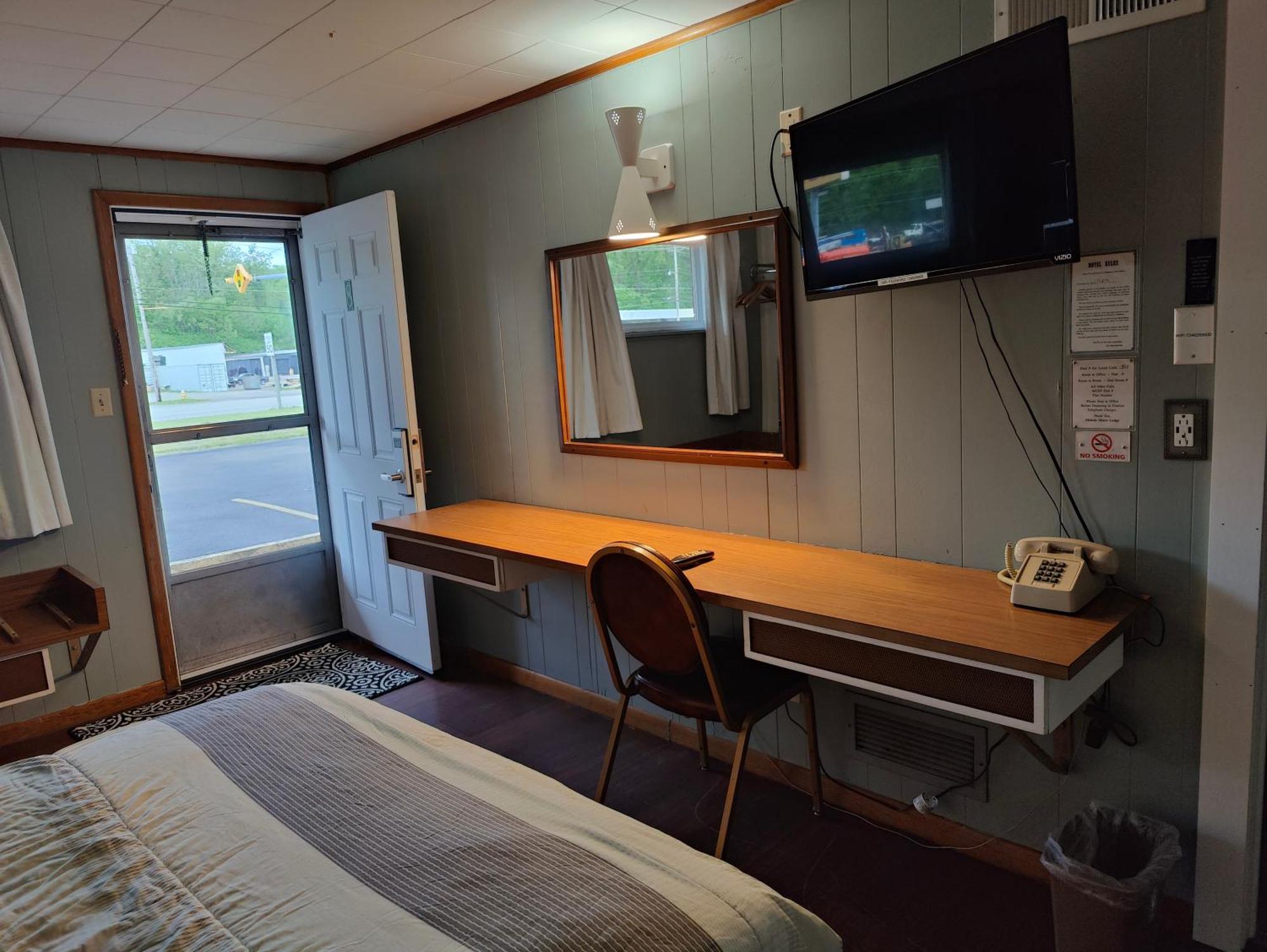 Connellsville Melody Motor Lodge מראה חיצוני תמונה
