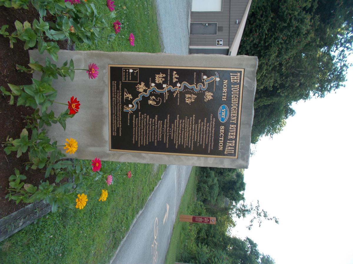 Connellsville Melody Motor Lodge מראה חיצוני תמונה
