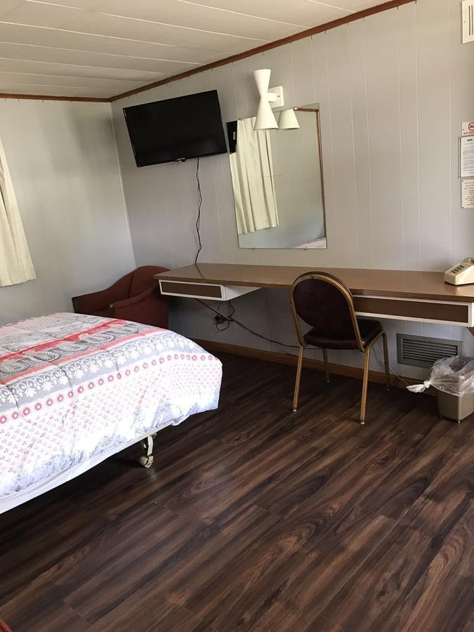 Connellsville Melody Motor Lodge מראה חיצוני תמונה